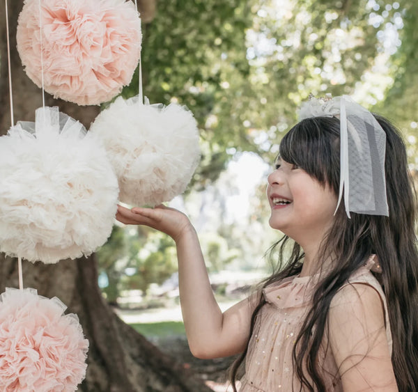 MIss Rose Sister violet hanging Pom Pom