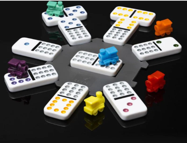 Mexican Train Dominoes Deluxe Set