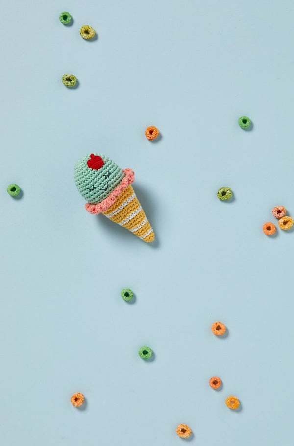 Weegoamigo - Rattle Crochet Ice Cream